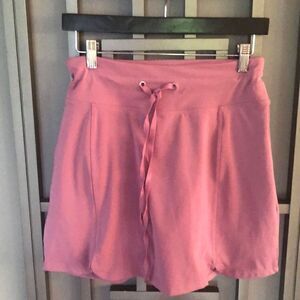 Love Life Live Lavender mauve Scort athletic skirt size S made in New York ￼